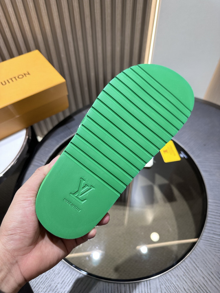 LO1_VTS SANDALS