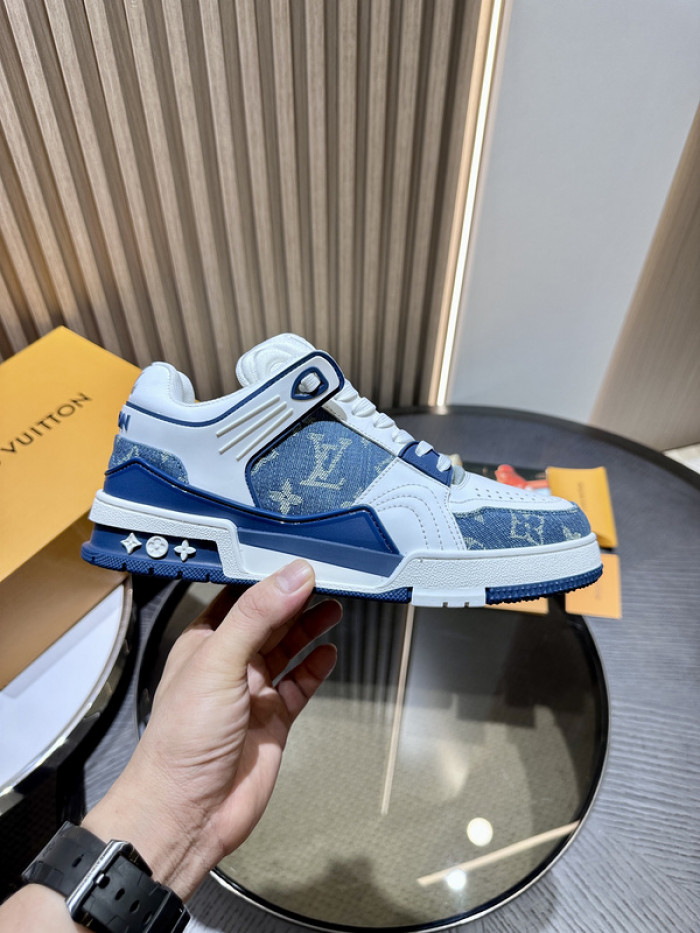 LO1_VTS SNEAKER