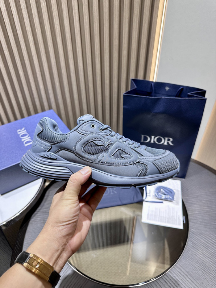 DIO B30 LowTop Sneaker