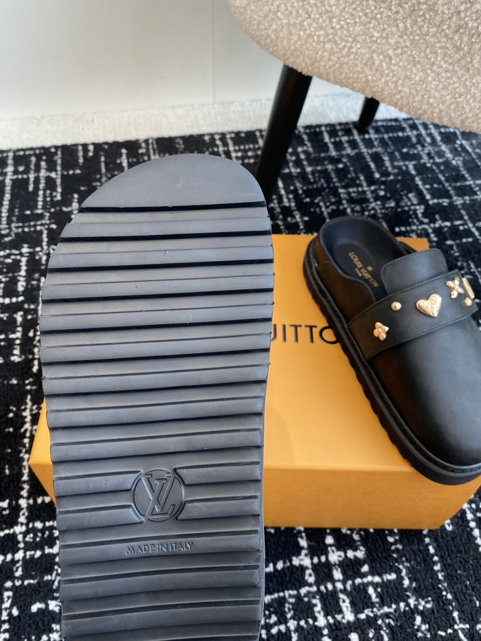 LO1_VTS SANDALS